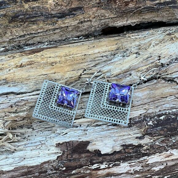 Handcrafted Earrings with Tanzanite Swarovski Crystal - Picture 6 of 6